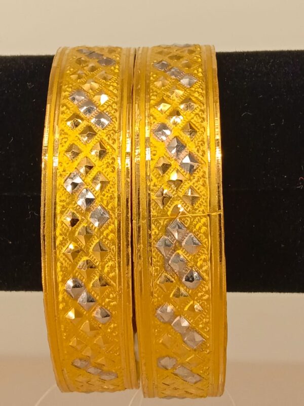 BANGLE 11243 - Image 2