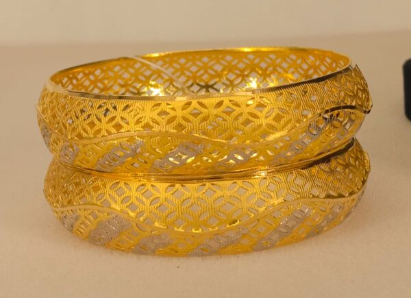 BANGLE 12996