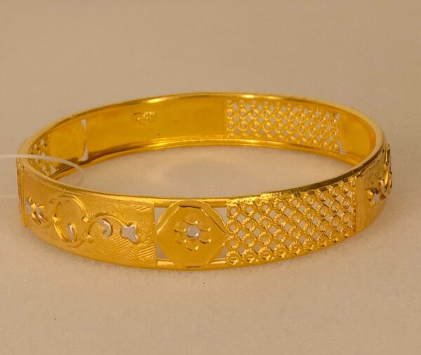 BANGLE 13819