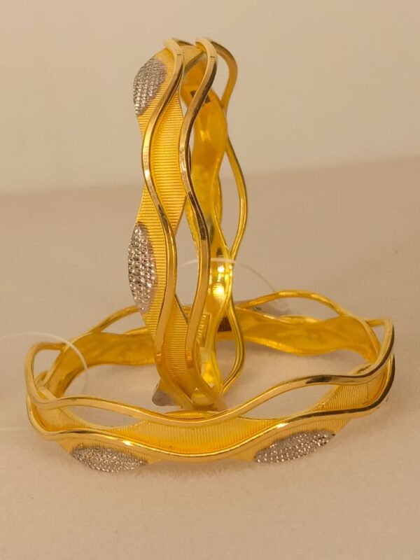 BANGLE 14832