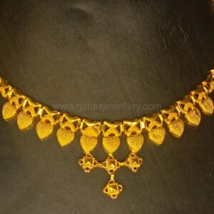 NECKLACE 10582