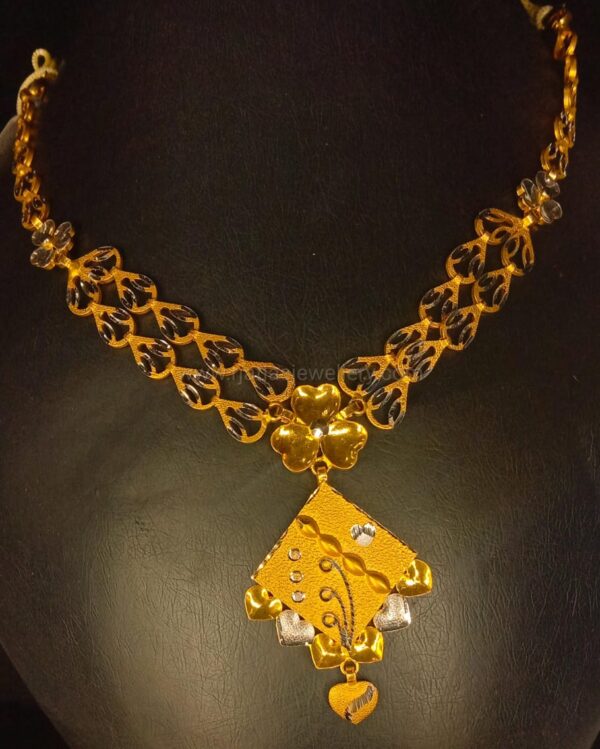 NECKLACE 11262