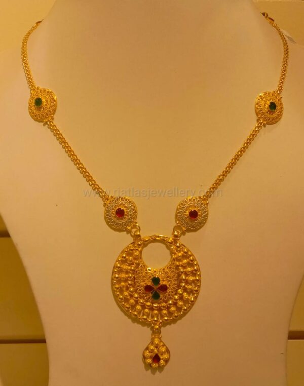 NECKLACE 15219