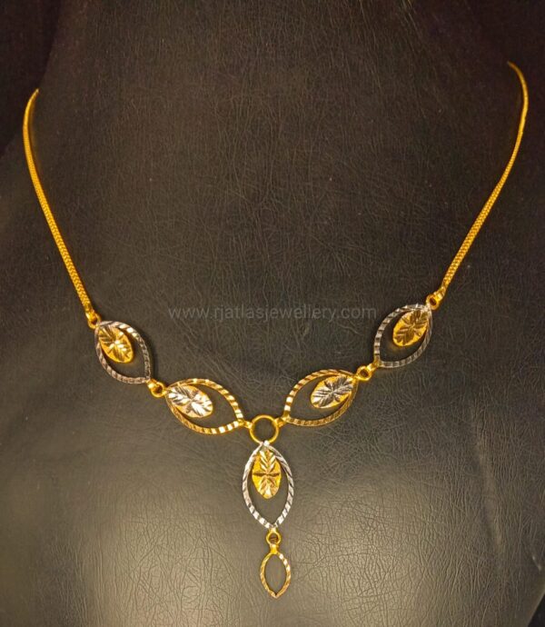 NECKLACE 15227