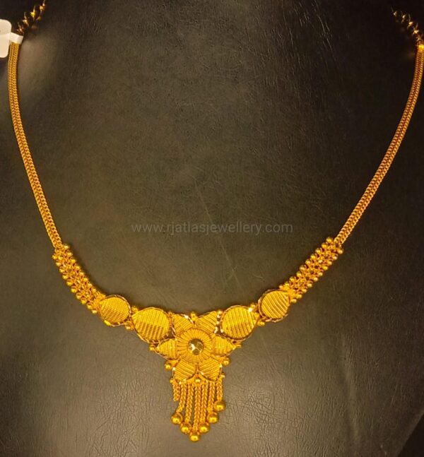 NECKLACE 15302