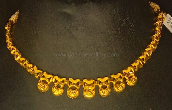 NECKLACE 15320
