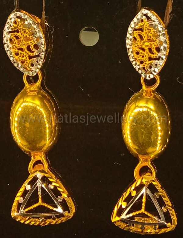 EARRING 15402