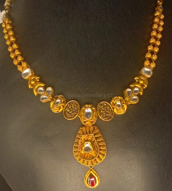 NECKLACE 6184
