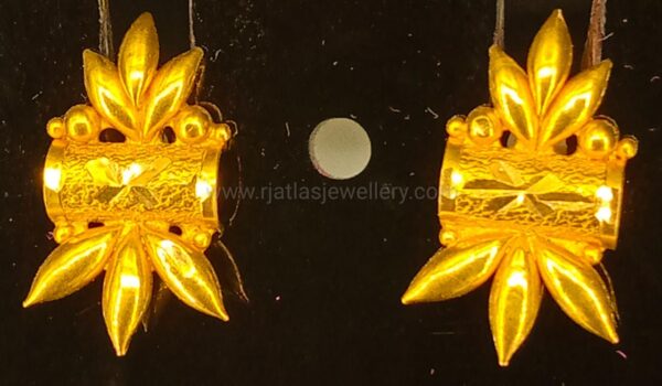 EARRING 7572