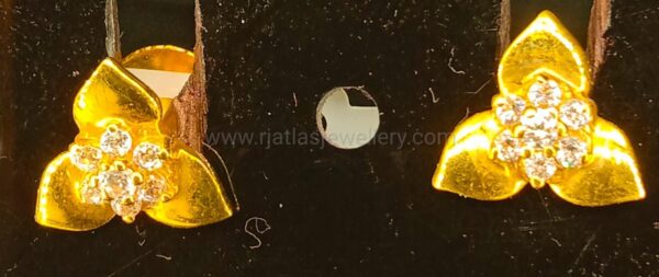 EARRING 7587