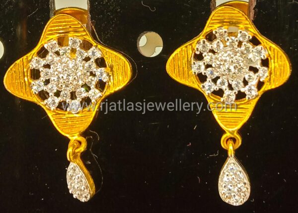 EARRING 9007